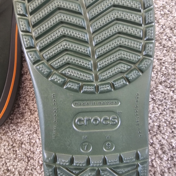 Green Crocs - Picture 3 of 3